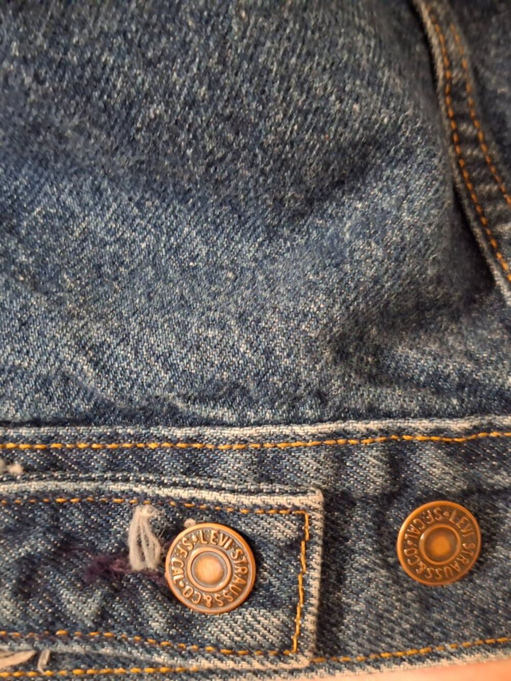 Vintage Levi's Men's Denim Jacket - Large - Picture 6 of 6